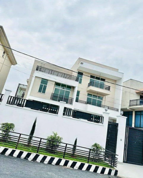 500 sqft B+G+2 house for sale