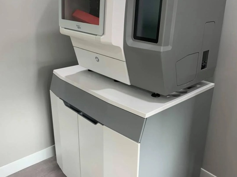 Ivoclar Programill PM7 5-Axis Dental Milling Machine