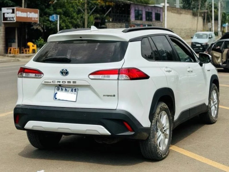 Toyota Corolla Cross Hybrid