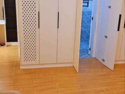 Apartment for sale in Summit Area