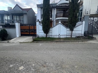 G+1 house for sale in Aschequai