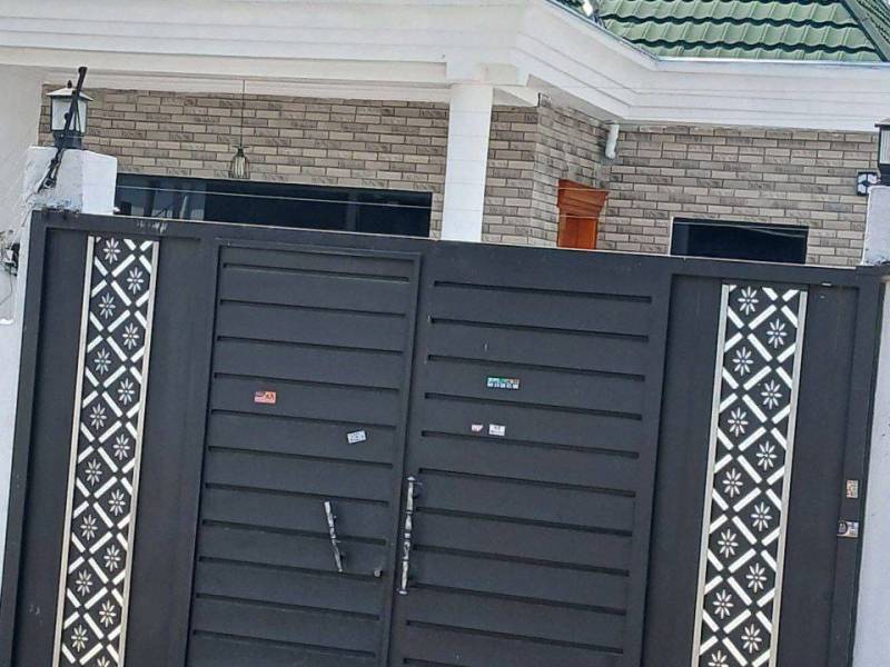 Urgent sale Ayat 250 square Villa house