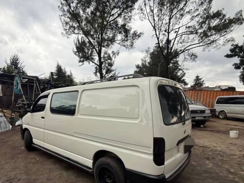Toyota hiace 2010 shark for sale