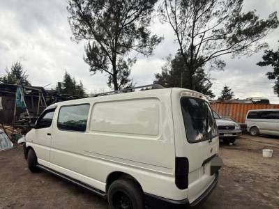 Toyota hiace 2010 shark for sale