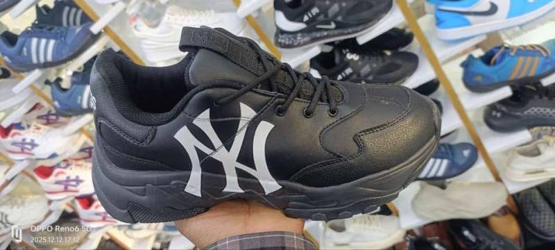 Original fashionable shoes