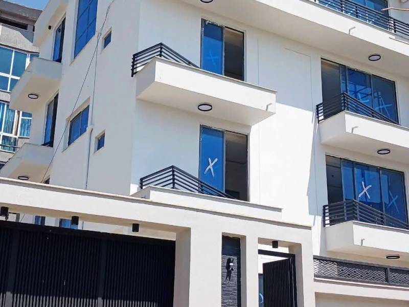 Urgently available house