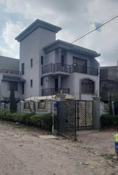 House For sale Ayat area
