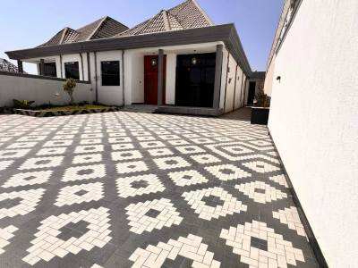 Villa for sale in Getafe 👉300 square meters for sale