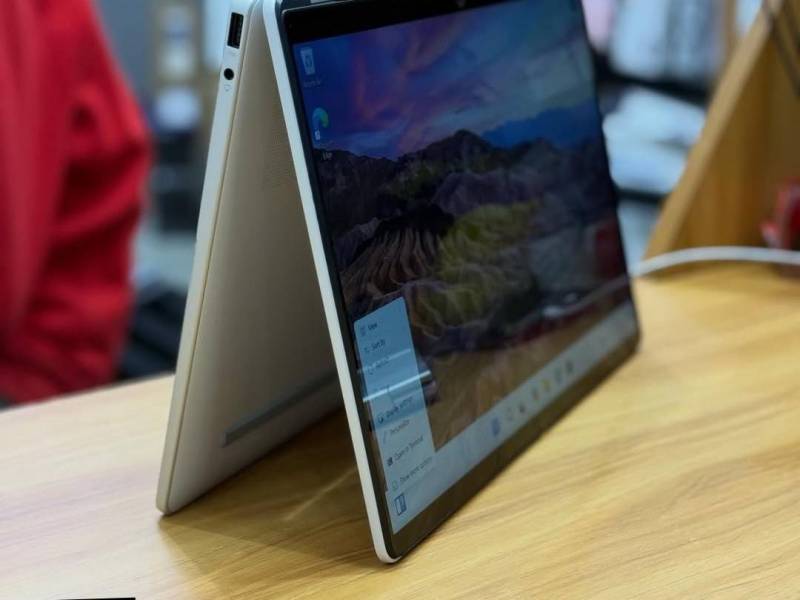 BRAND NEW 🔥15th Generation laptop for sale