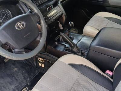 Toyota Landcruiser GXR for sale