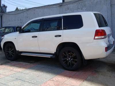 Toyota Landcruiser GXR for sale