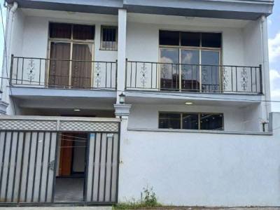 For sale G1 New House Summit