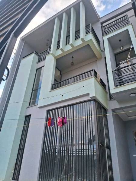 Urgent sale Ayat area 150 square meters G+2