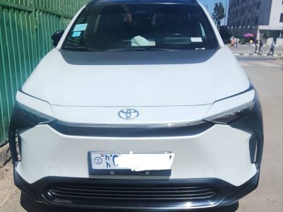 TOYOTA Bz4x...2WD CAR FOR SALE