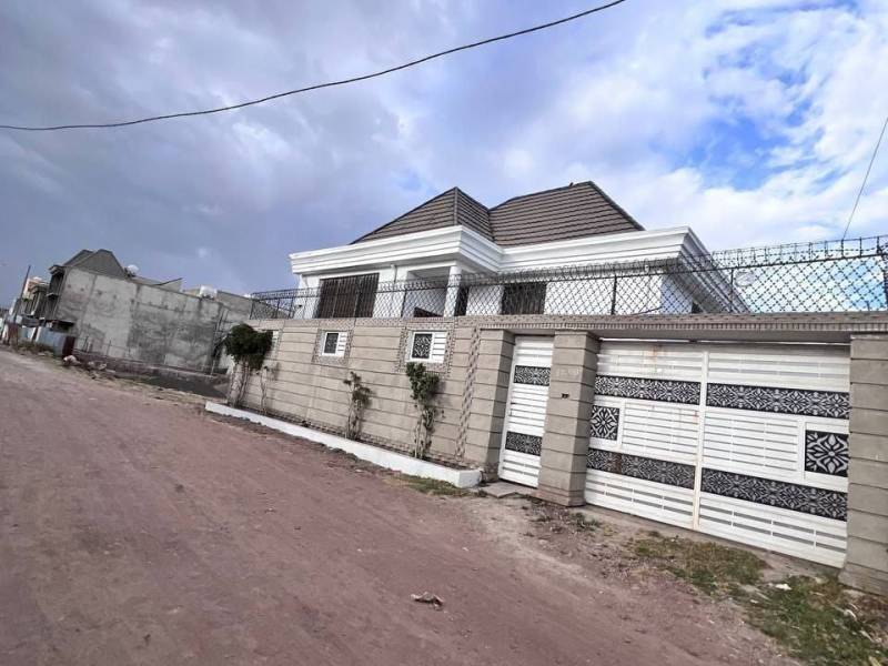 Villa for sale in Gatafo