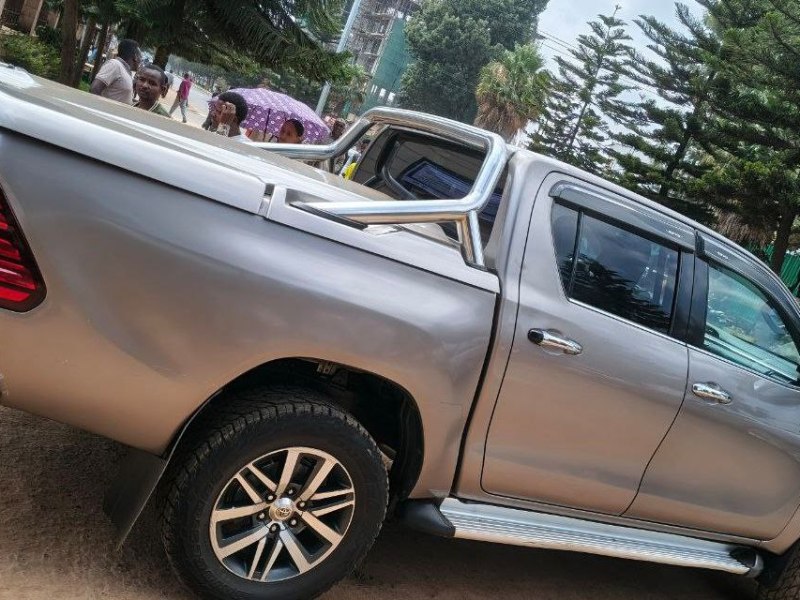 Toyota Hilux Revo Double-Cab
