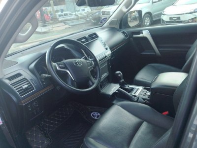 Toyota Land-Cruiser Prado
