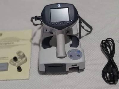Nidek HandyRef-K Handheld Ref/Keratometer