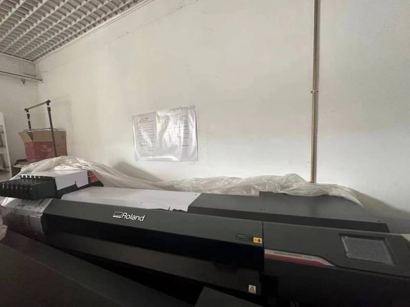 Roland DGXPRESS UG-642 UV Printer/Cutter